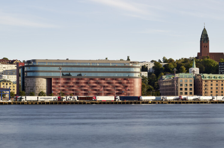 P-hus Masthugget Väst sett från hamninloppet.